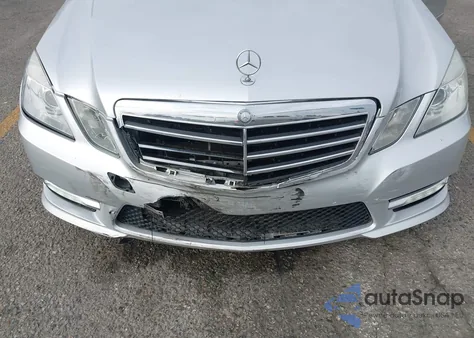 2012 Mercedes-Benz E 350 из США, поврежденный, VIN WDDHF5KB8CA648512